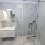 Luxury 3 * Vlorë